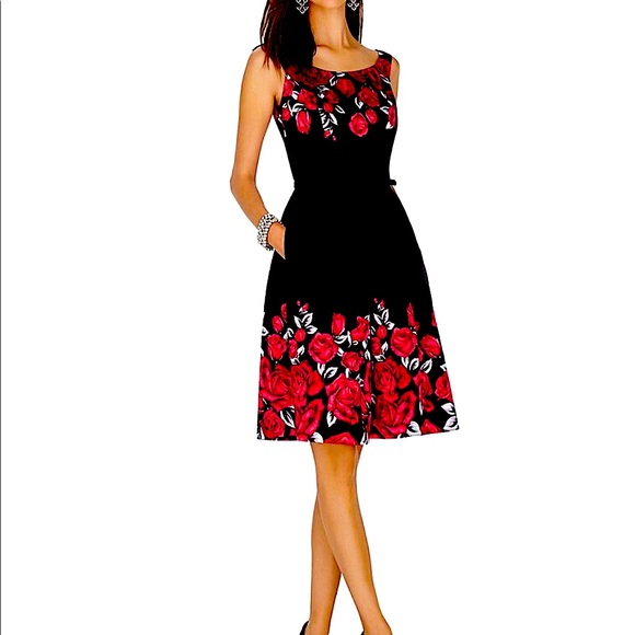 White House Black Market Dresses & Skirts - White House Black Market satin rose print dress